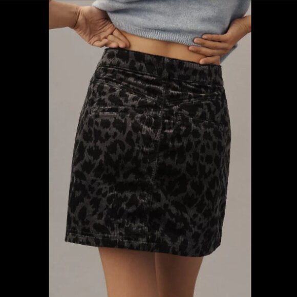 Brand New Pilcro Corduroy Mini Skirt - Picture 2 of 15